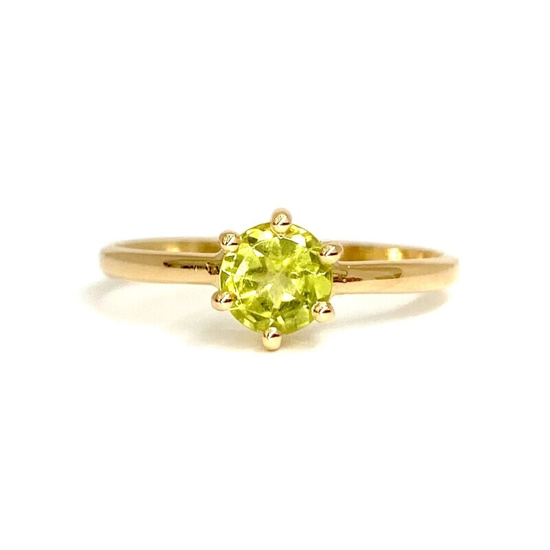 Round Peridot 0.5 ct Six Prongs Ring