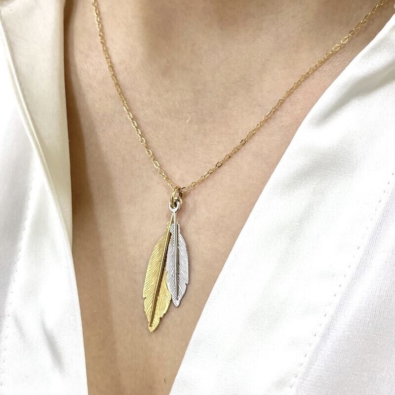 Multi Feather Necklace