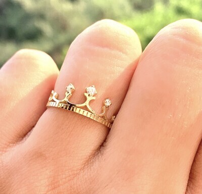 Crown Diamond Ring