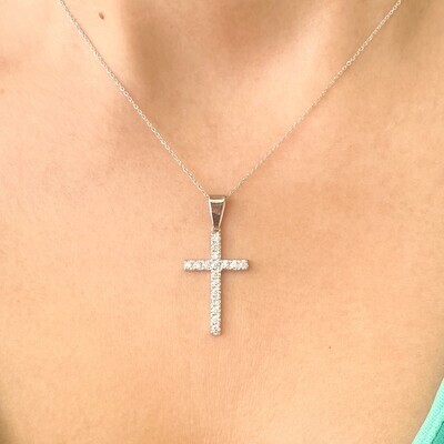 2.5 cm Cross Diamond Necklace