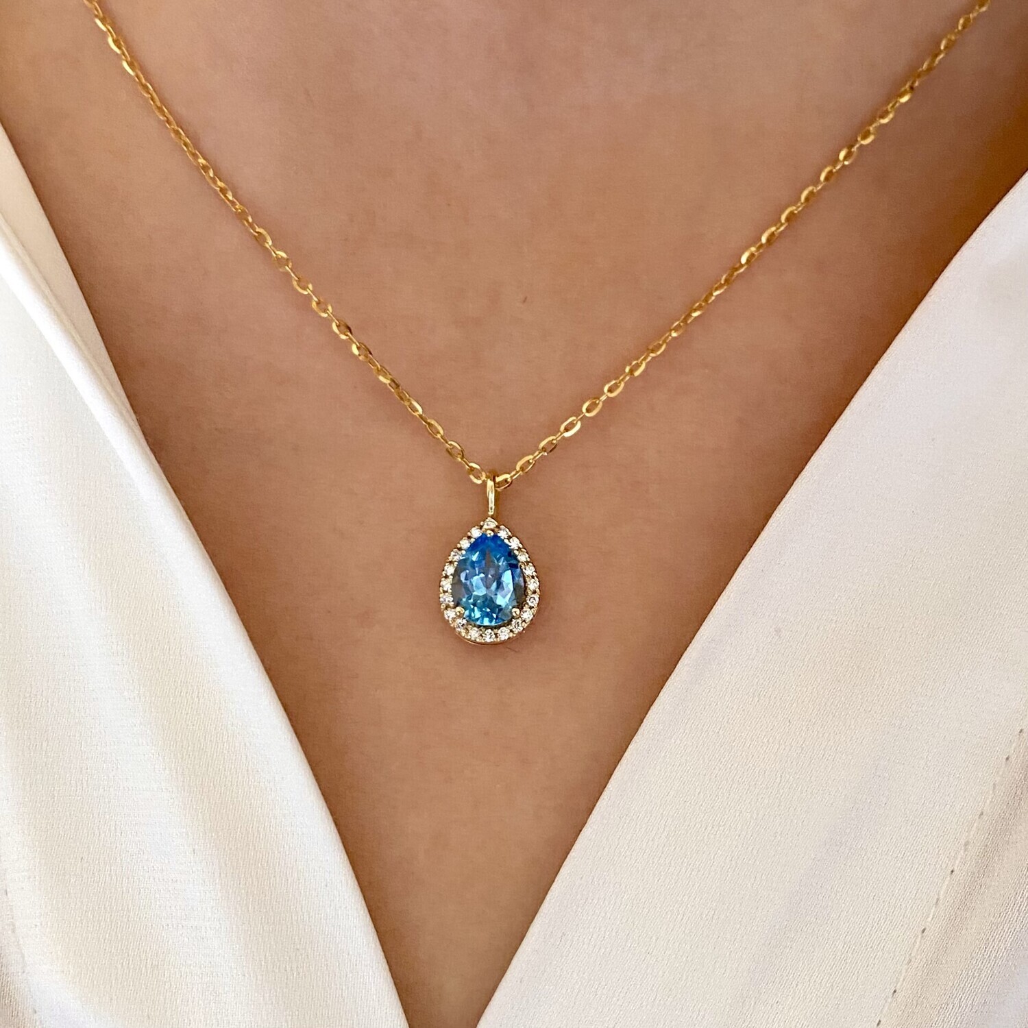 Pear Shaped 1.5 ct Blue Topaz, Diamond Necklace