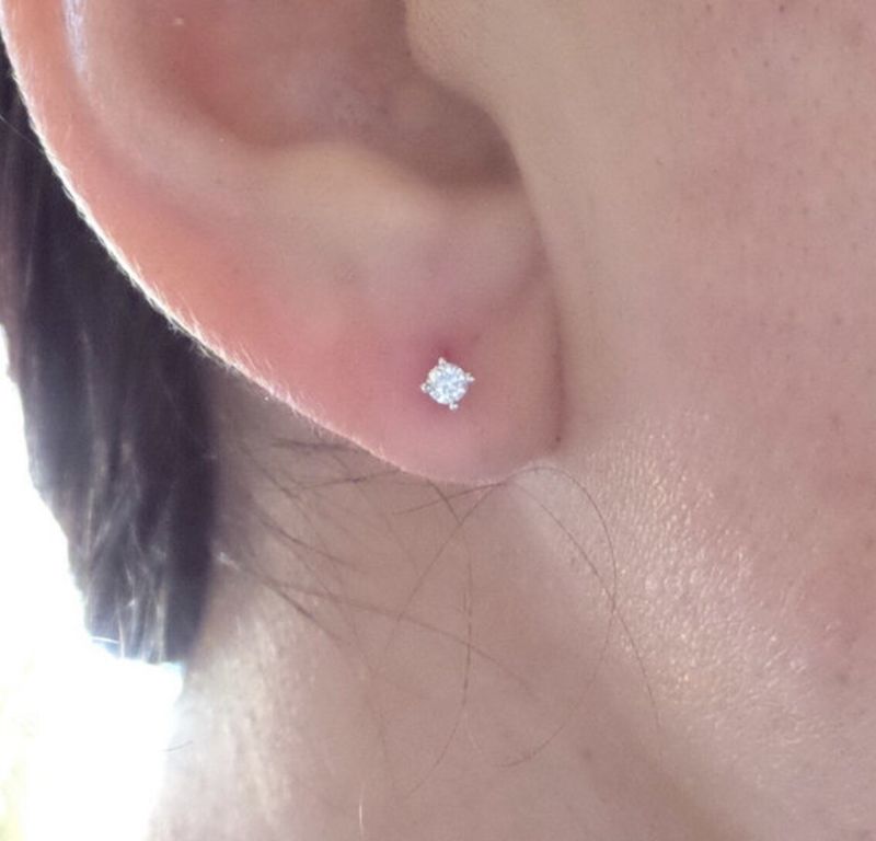 Four Prongs 2.5 mm Stud Diamond Earrings