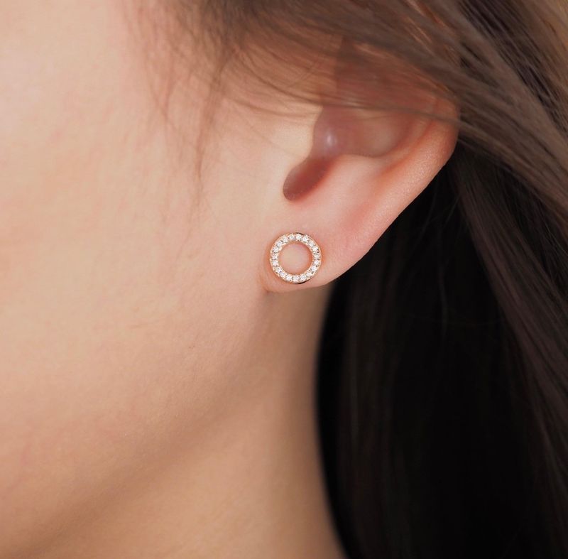 Circle Diamond Earrings