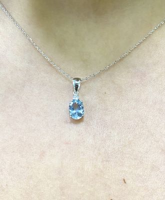 1.5 ct Aquamarine, Diamond Necklace