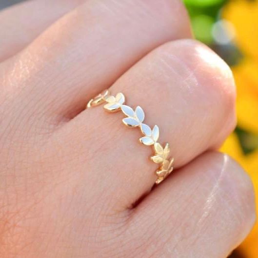 Multi-Lotus Ring