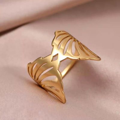 Flying Wings Ring
