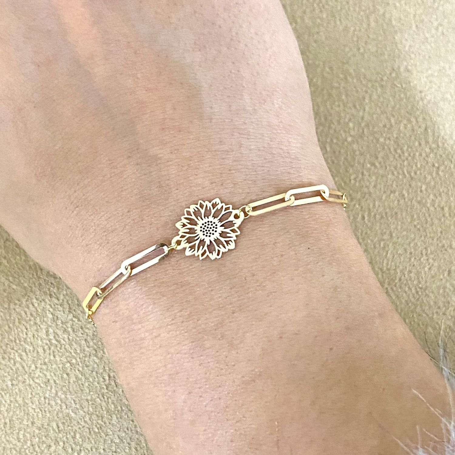Big Sized Flower Bracelet