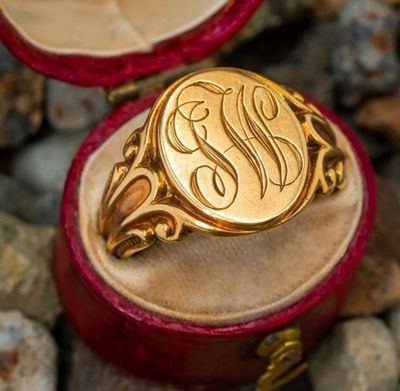 Customised Small Signet Letter Ring
