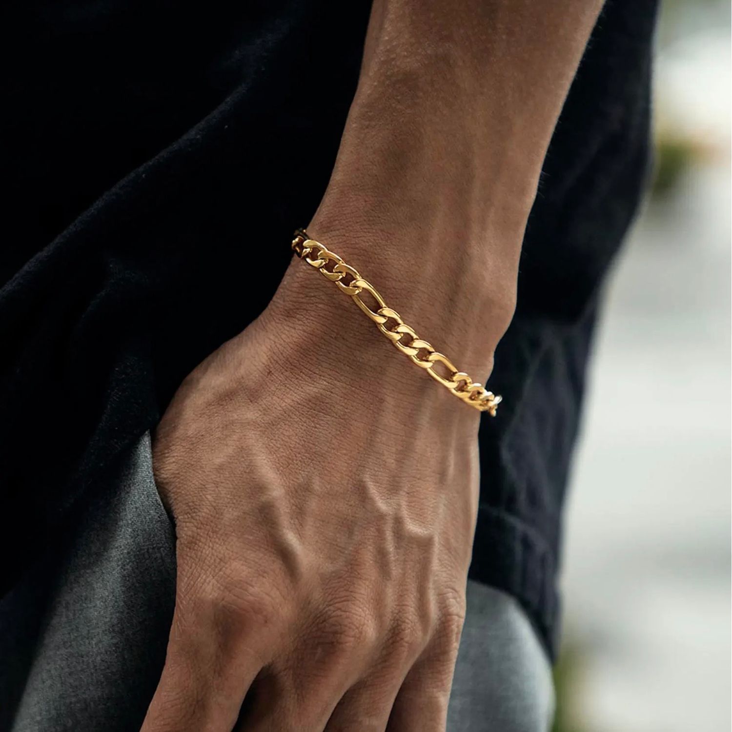 7 mm Figaro Chain Bracelet