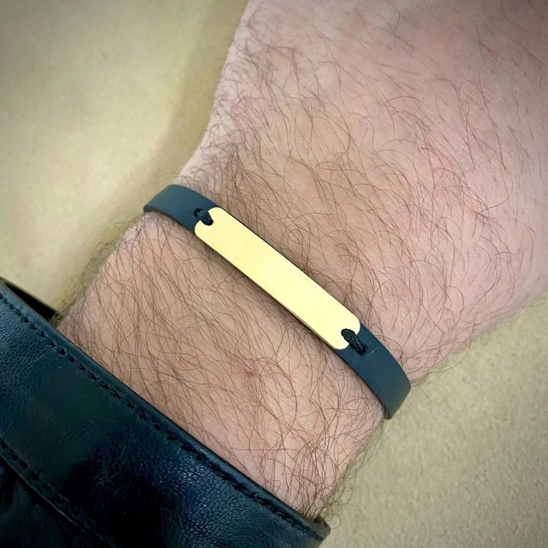 Classic Plaque Rubber Bracelet