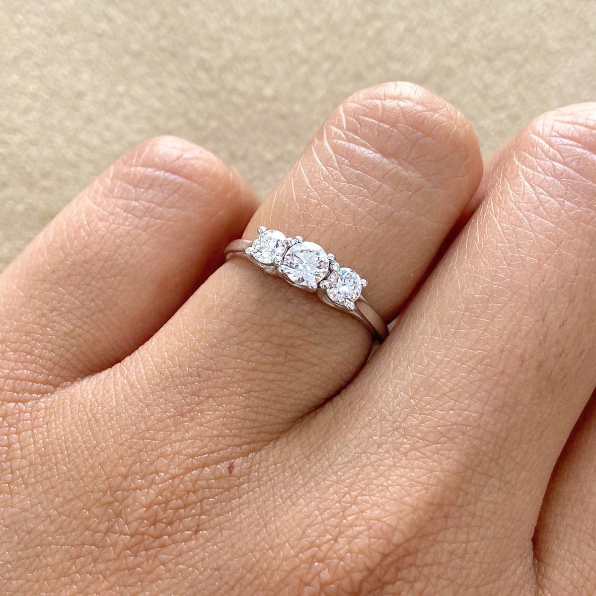 Round 0.25 ct Trilogy Style, Diamond Engagement Ring