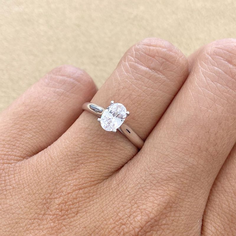 GIA Certified, Oval 0.8 ct Four Prongs, Diamond Engagement Ring