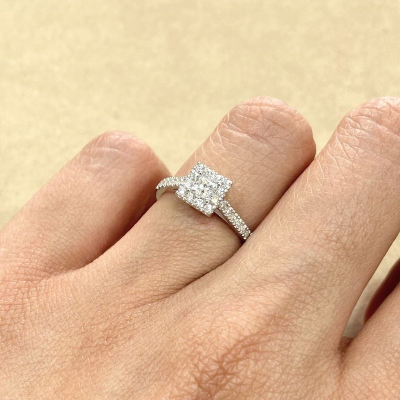 GIA Certified, Princess Cut 0.2 ct Halo Style, Diamond Engagement Ring