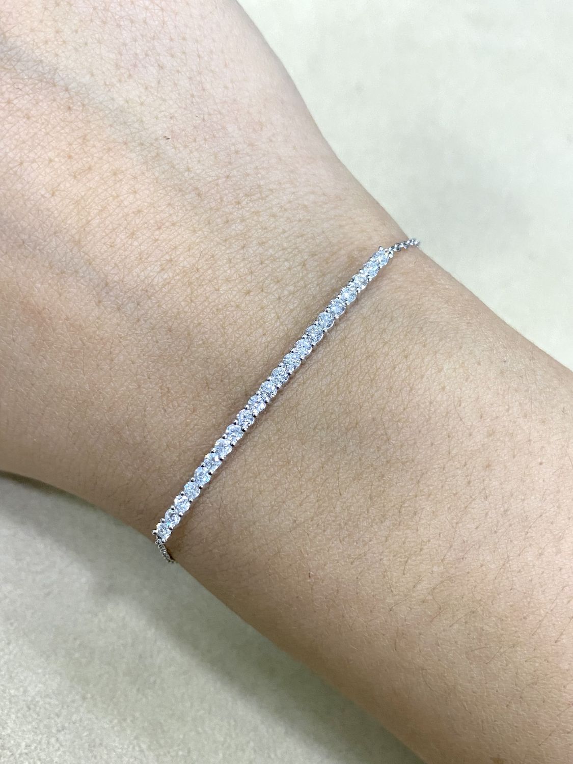 2.2 mm Bar Diamond Bracelet