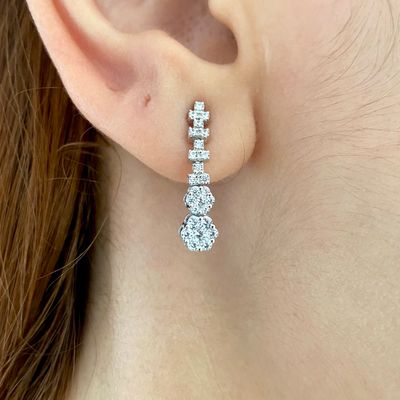 Gradual, Multi-Flower Dangling Diamond Earrings