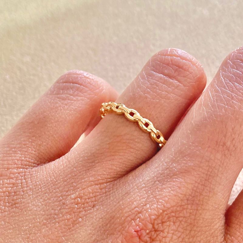 Solid Multi-links Everyday Ring