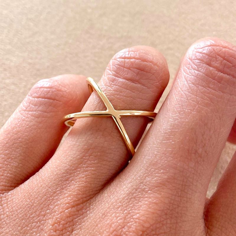 Big Size X-Shaped Ring