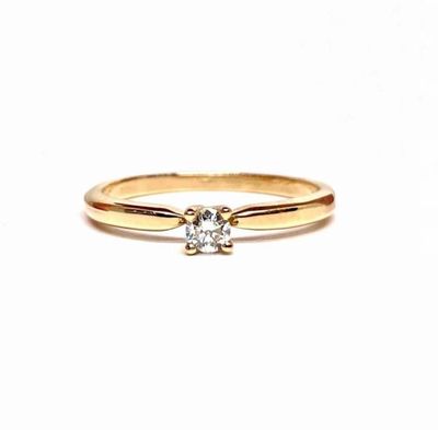 Small 0.12 ct Diamond Engagement Ring