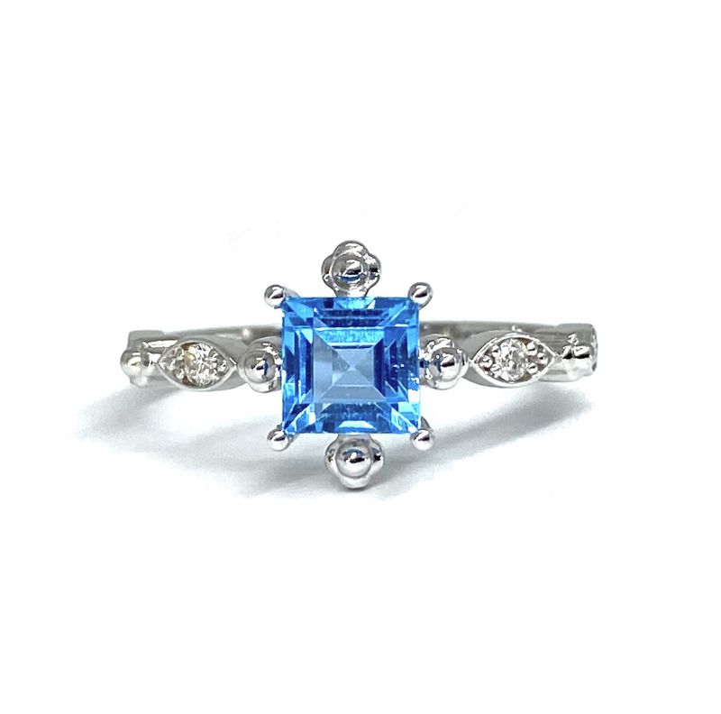 Princess cut 0.5 ct Blue Topaz, Diamond Ring