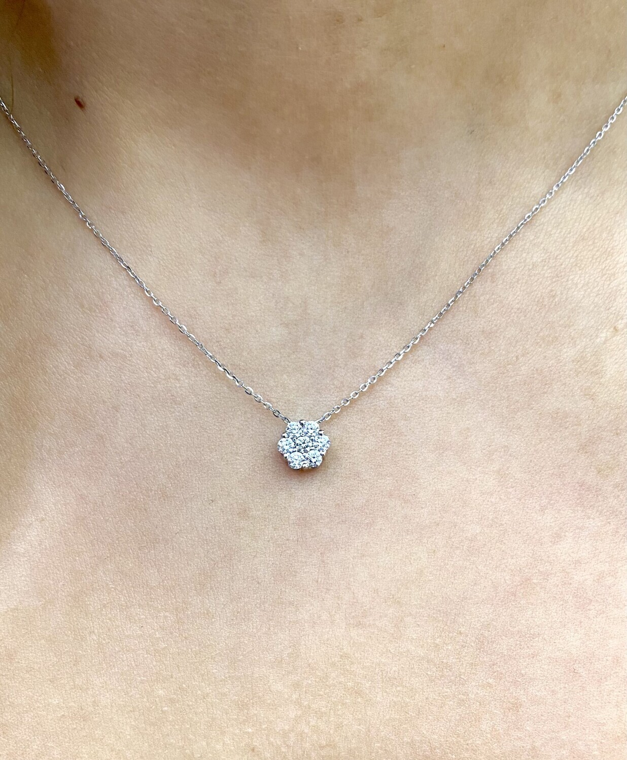 7.5 mm Version Flower Diamond Necklace