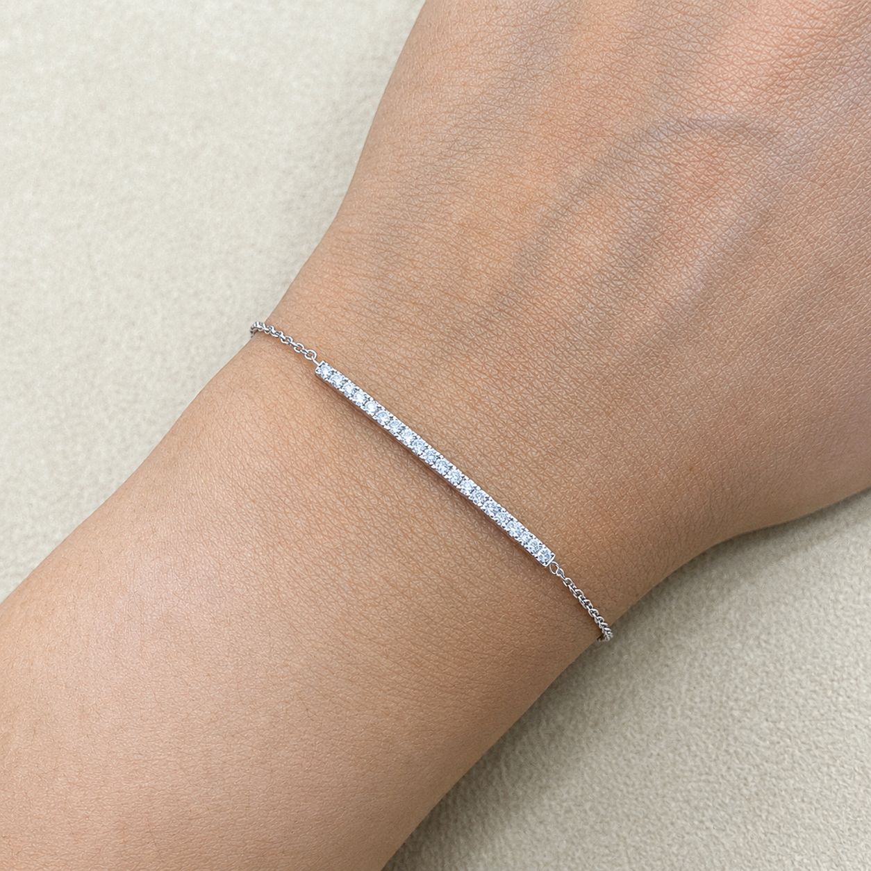 1.9 mm Bar Diamond Bracelet