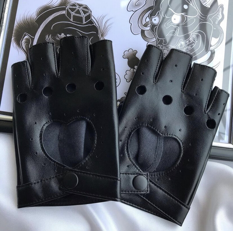 Heart PU Leather Gloves
