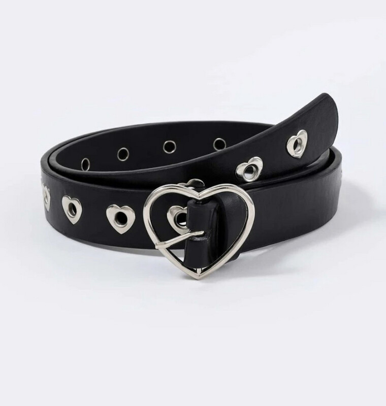 Heart buckle belt