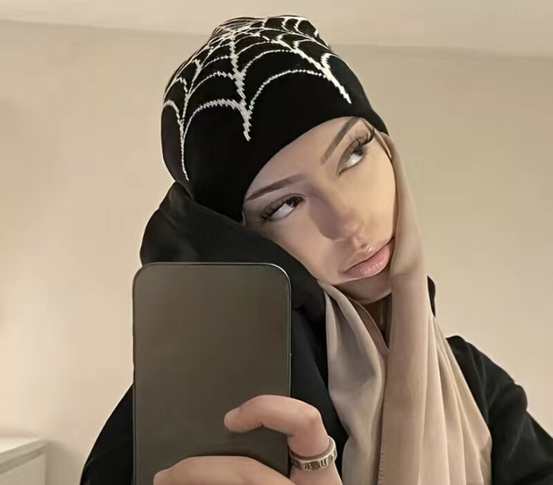 Spider web beanie 