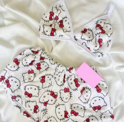 White Hello Kitty Pajamas Set