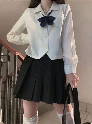Preppy Black Pleated Skirt
