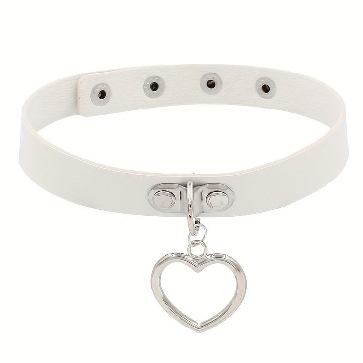 White Heart Decor Choker 