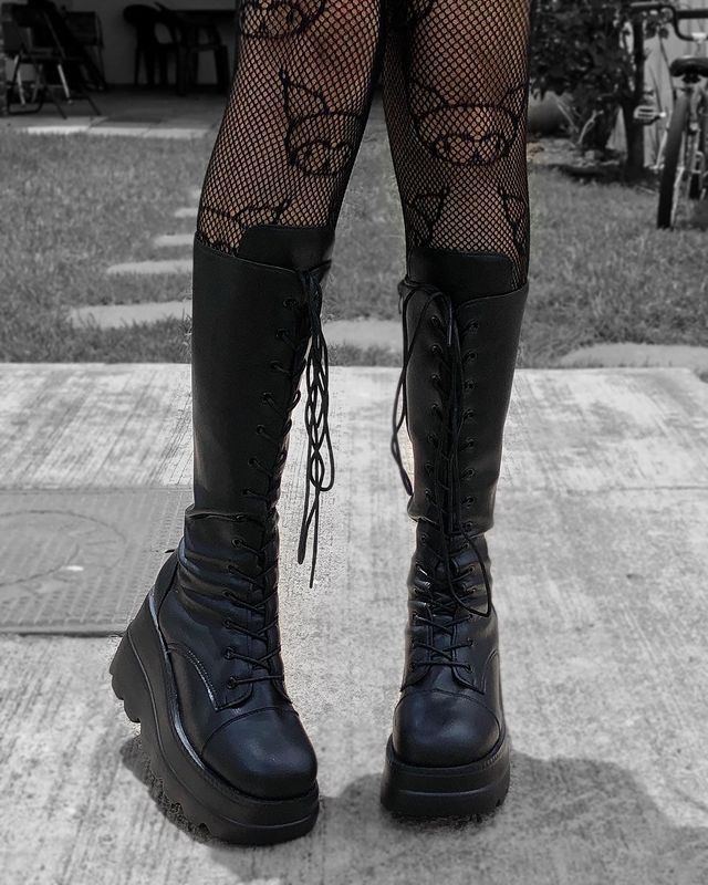 Lace up Platform Boots