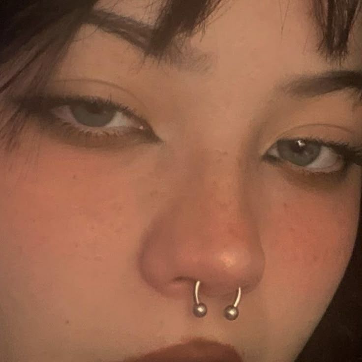 Faux Magnetic Septum Piercing 