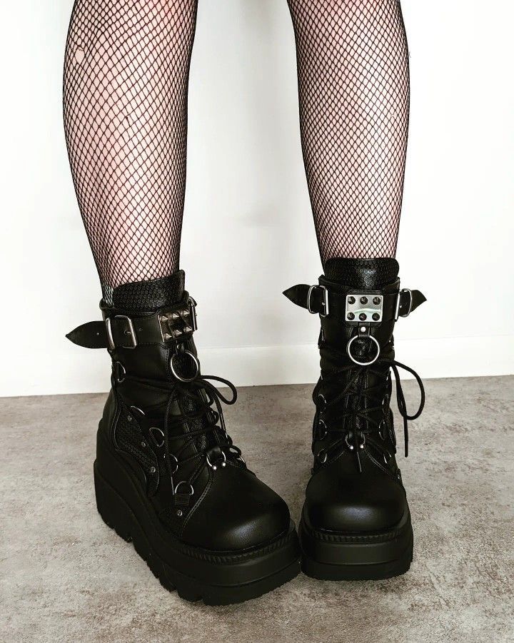Spike Punk Boots
