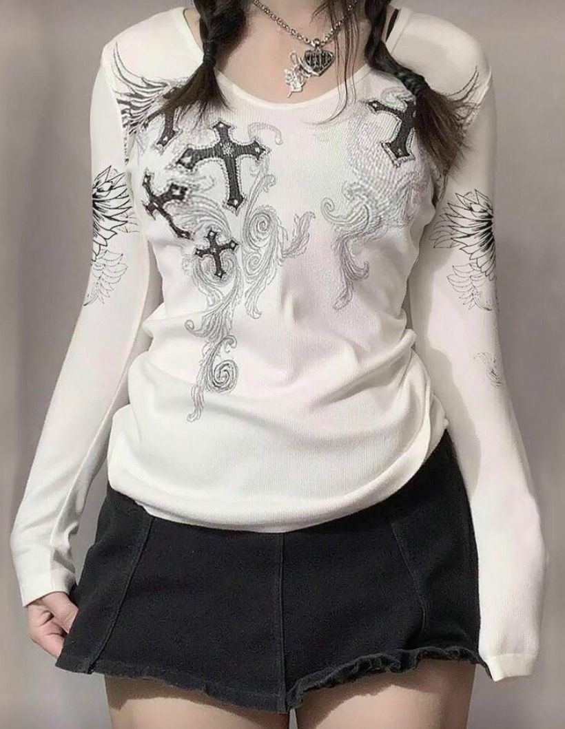 Alt Long Sleeve top
