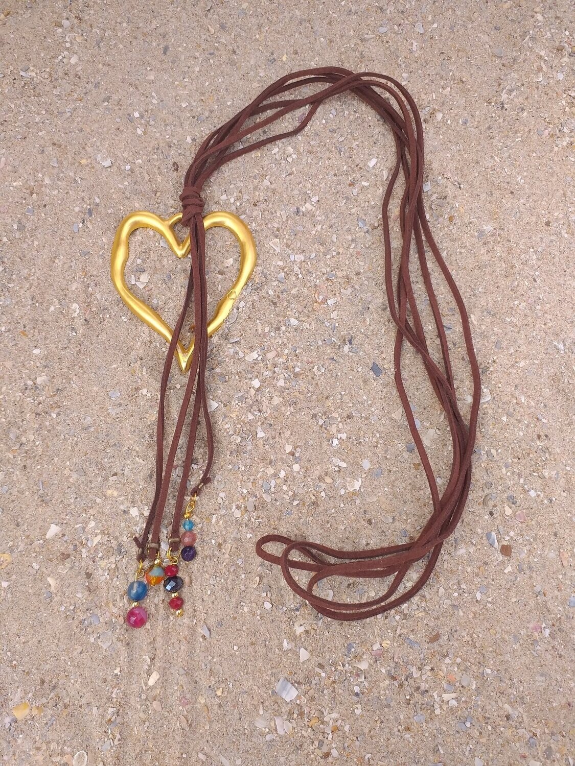 Colgante corazón dorado
