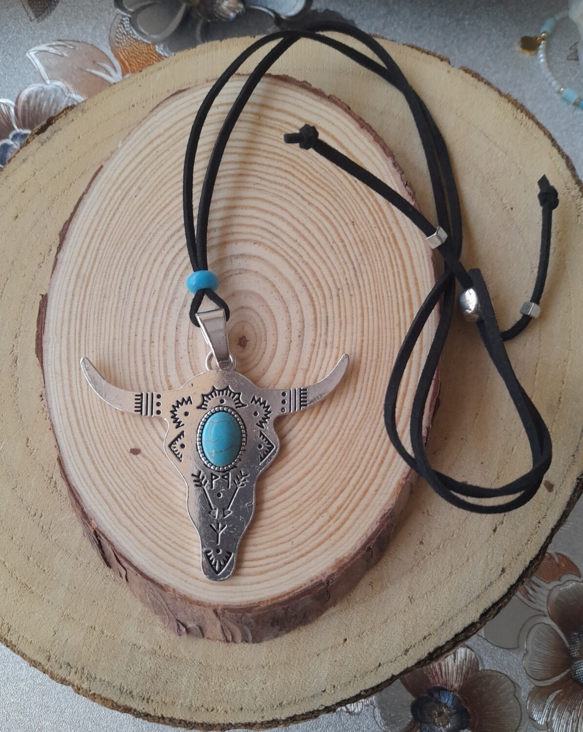 Colgante de zamak boho