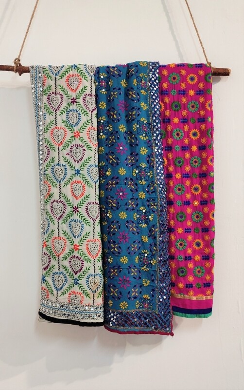 Dupatta bordado