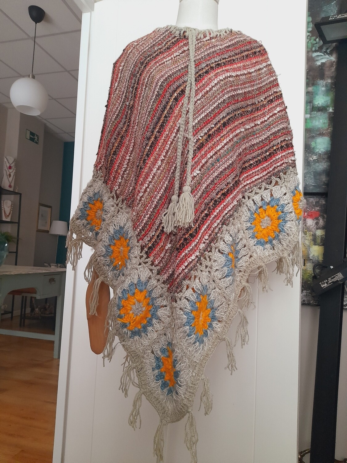 Poncho Laricro 1