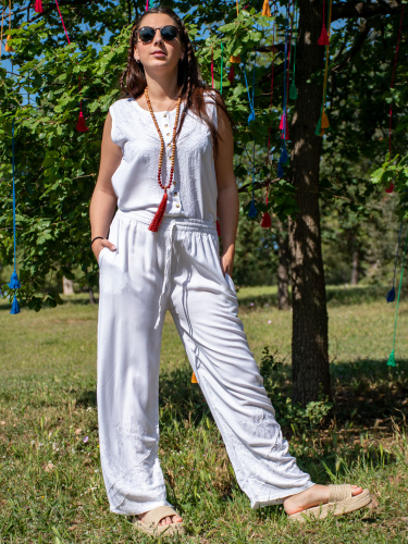 Pantalón recto Embrodery