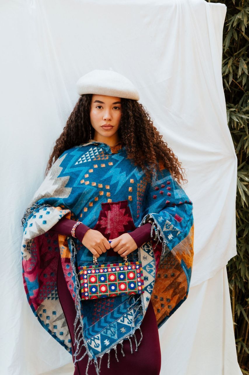 Poncho Shawlpi