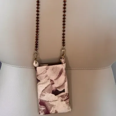 Portamóvil Camelias