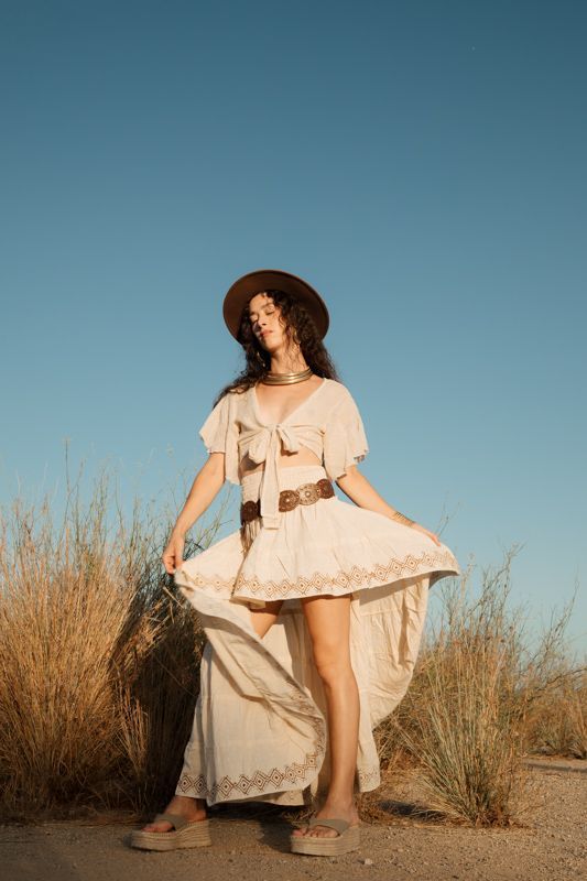 Falda étnica asimétrica Beige Falda étnica asimétrica Beige