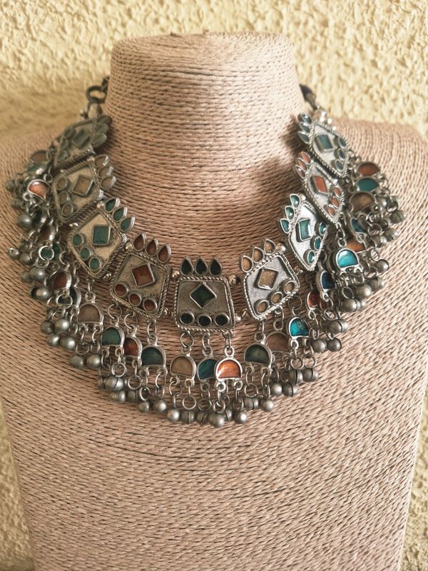 Choker cordón metal old vintage Choker cordón metal old vintage
