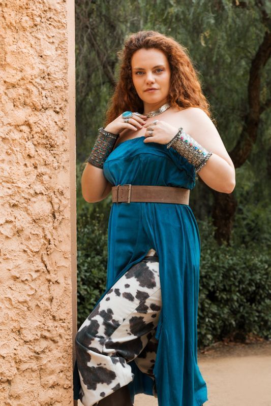 Falda Visha Taee Falda Visha Taee