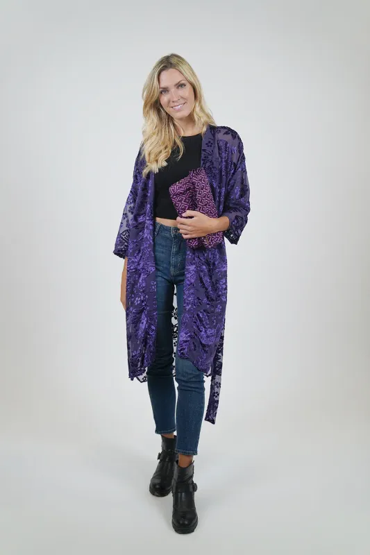 Kimono terciopelo flor