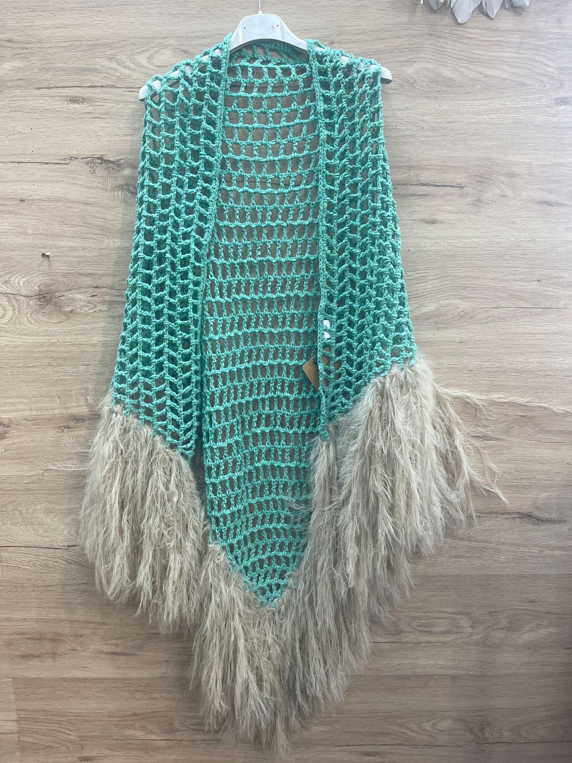 Chal crochet verde menta