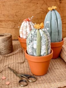 Cactus Pincushions fabric bundle