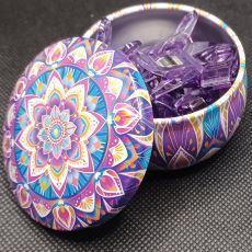 Quilters clips in tin
