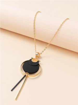 Round Geometric Pendant Necklace